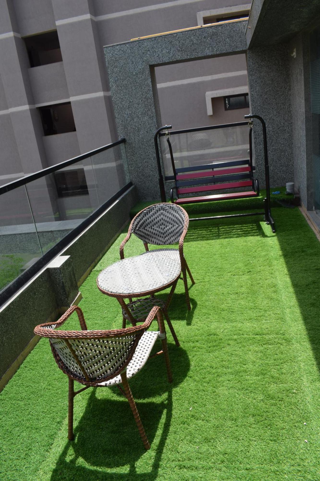 Hotel Royal Square Gandhinagar Dış mekan fotoğraf